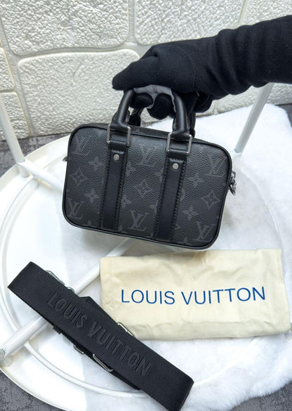 Louis Vuitton Messenger Bag (VIP Quality)