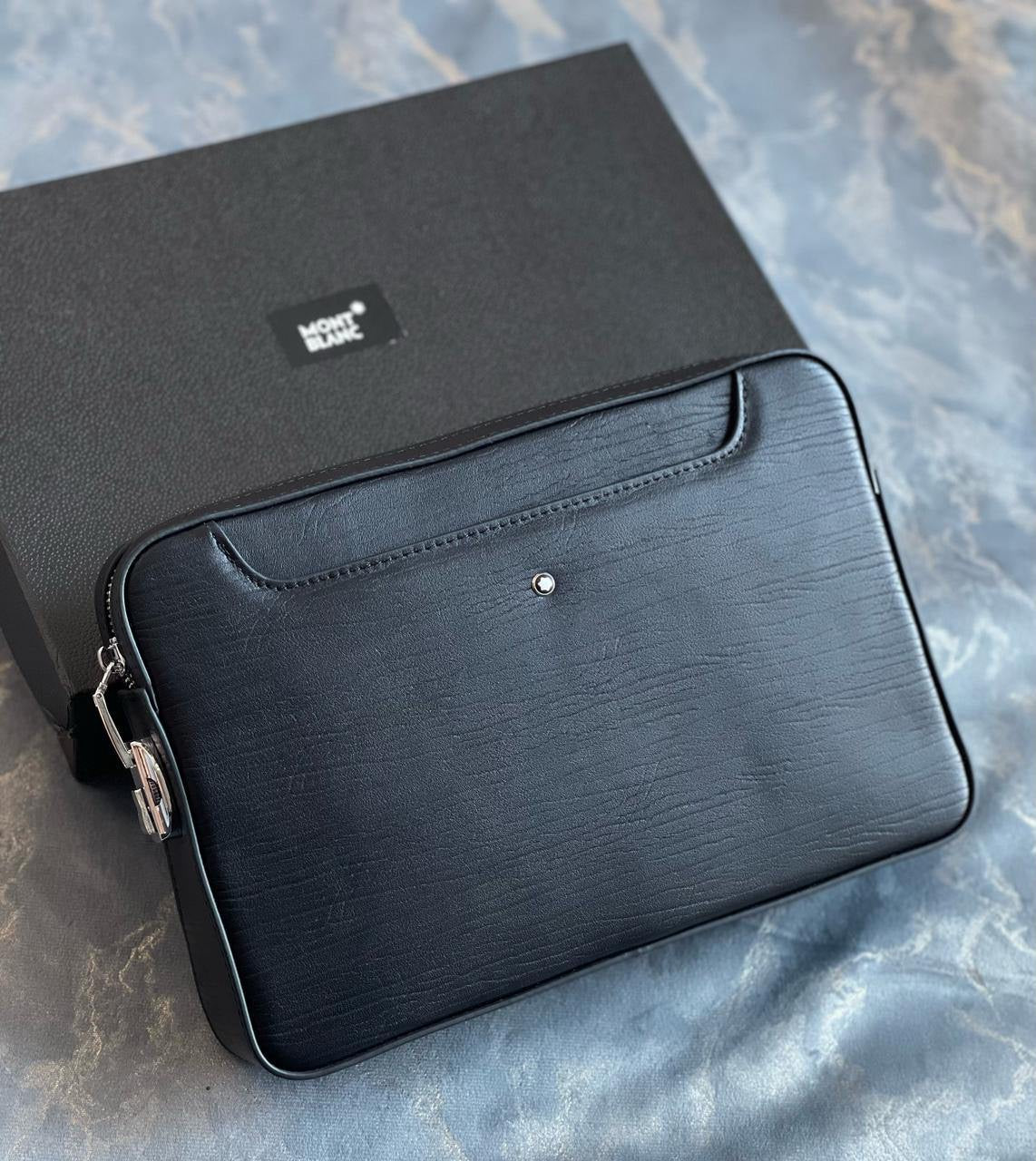 Mont Blanc Clutch