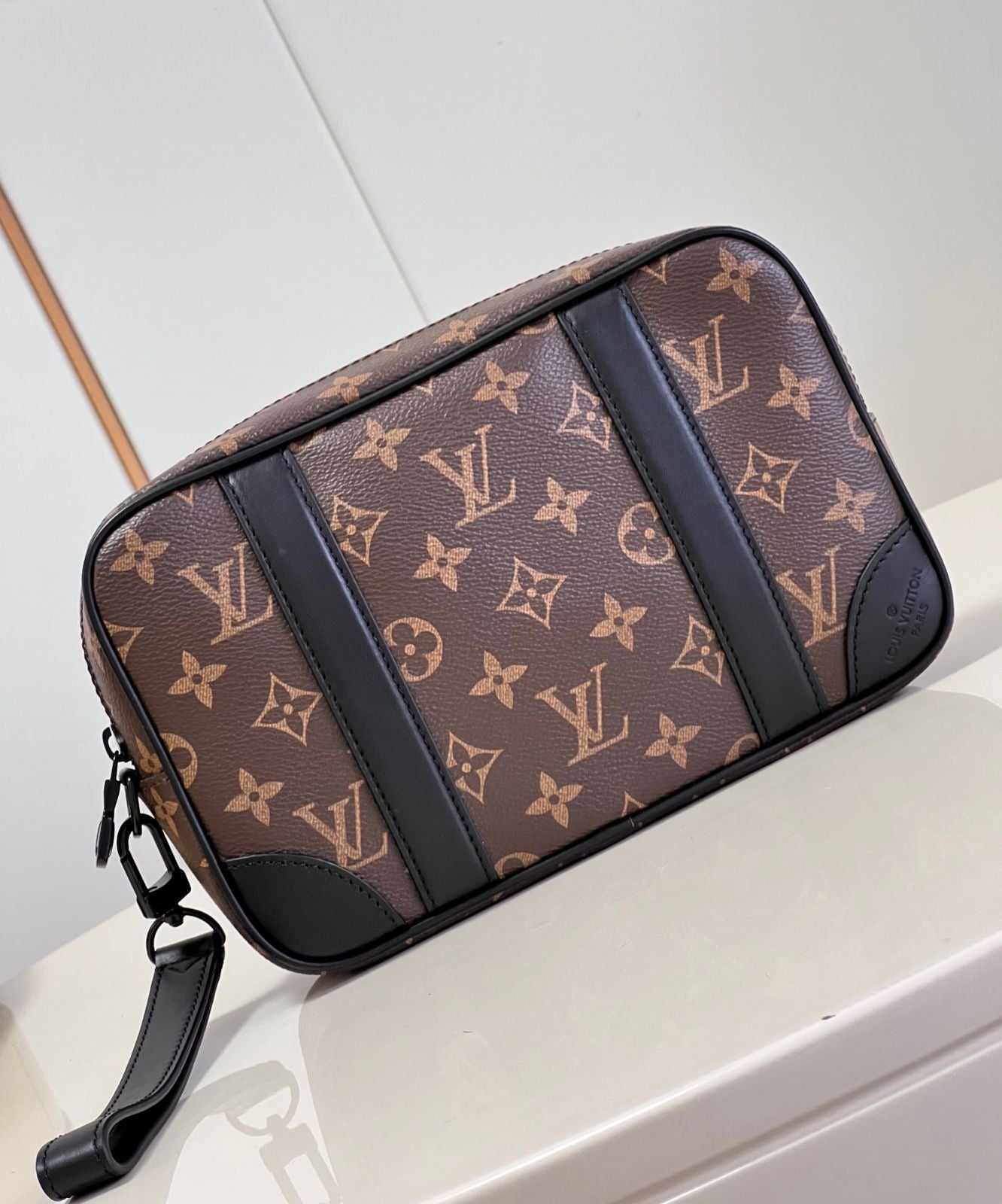 Louis Vuitton pouches 4 models