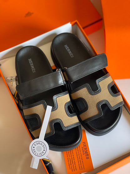 HERMES Female SLIPPERS