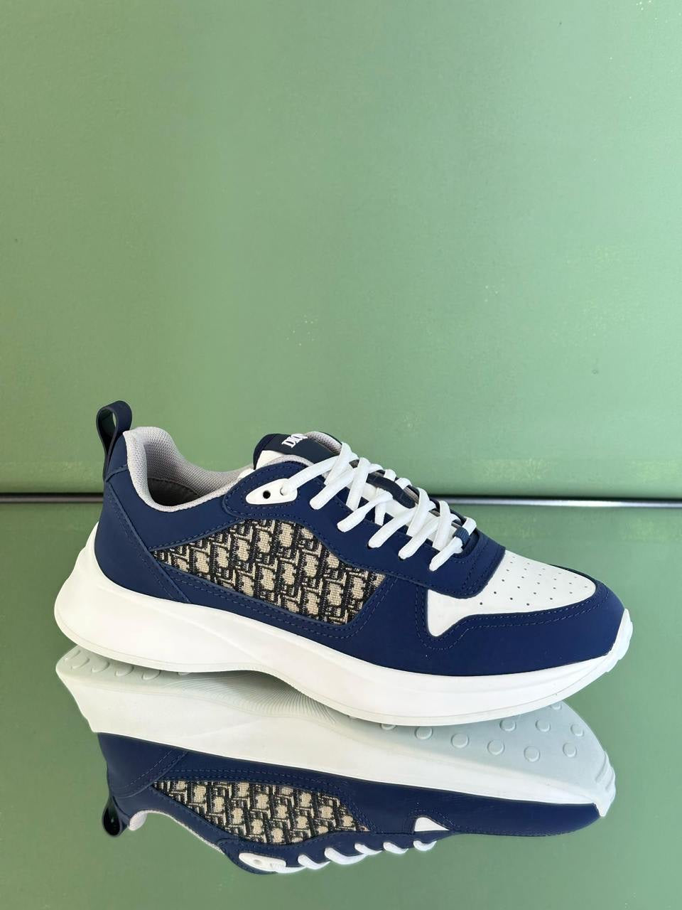 Dior B25 Sneakers