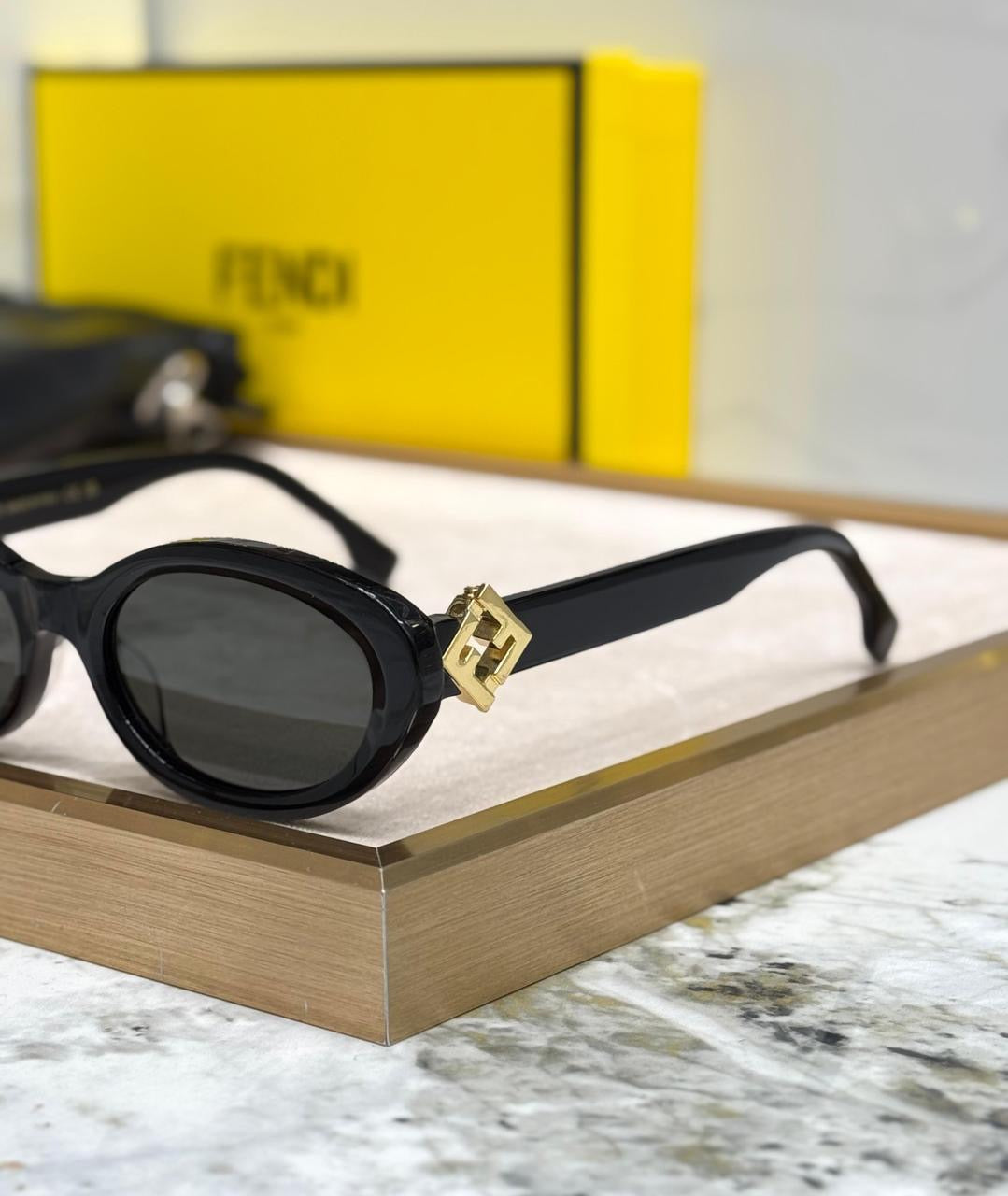Fendi Sunglasses 2 colors