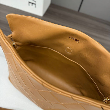 Loewe sling bag 2 colors (vip quality)