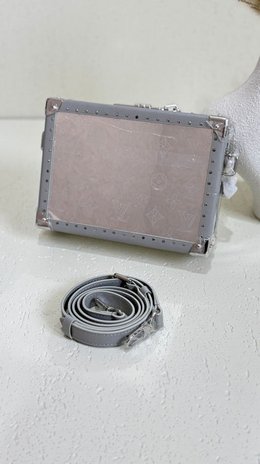 Louis Vuitton Messenger Bag (VIP Quality)