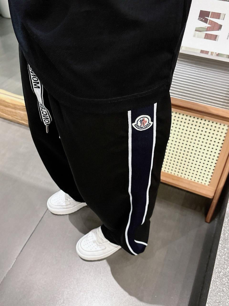 Moncler Pants