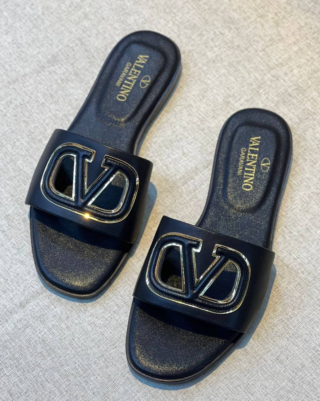 Valentino Slippers 4 colors