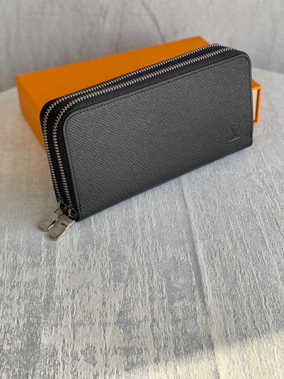 Louis Vuitton Long Zipper Wallet 3 models