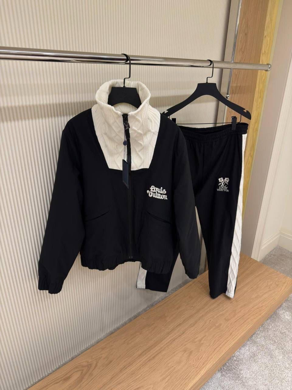 Louis Vuitton TrackSuit