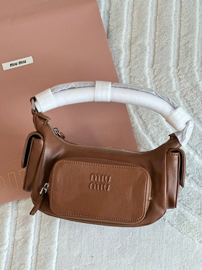 Miu Miu HandBag (VIP Quality)