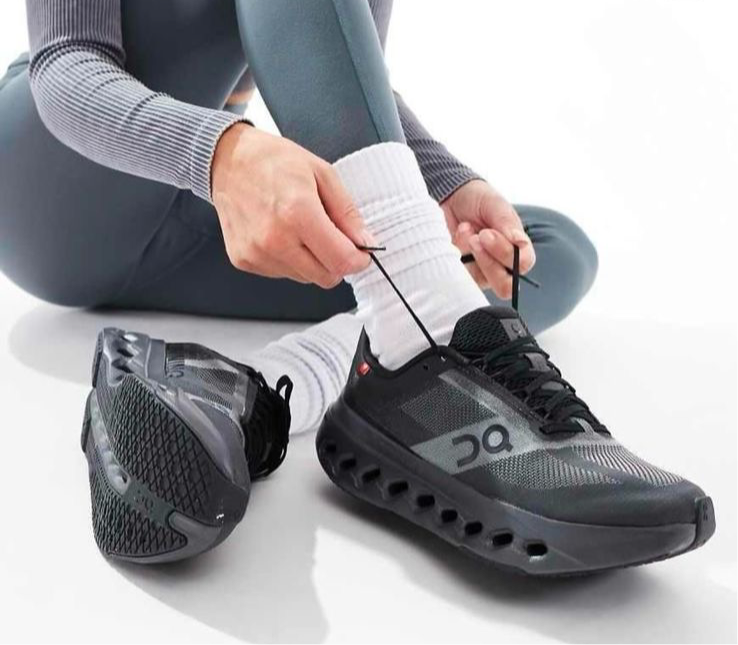 On Cloud Sneakers