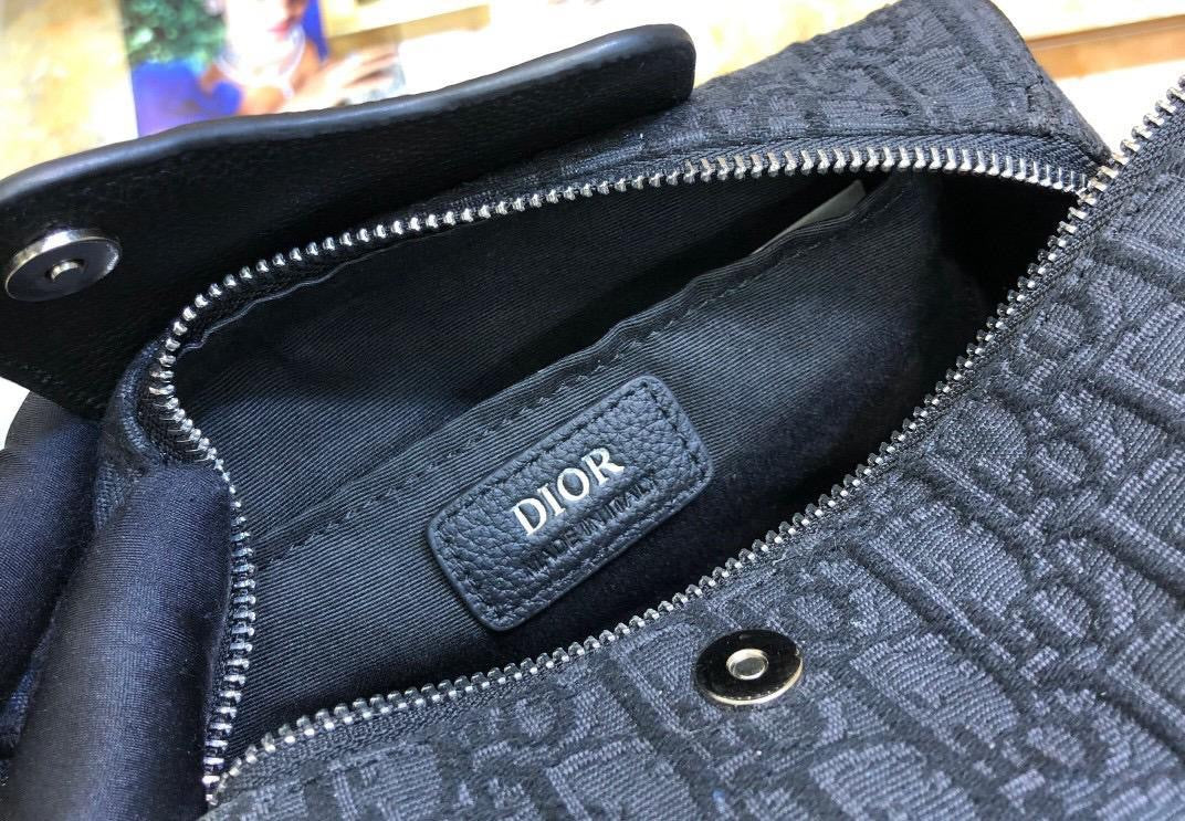 Dior Pouch