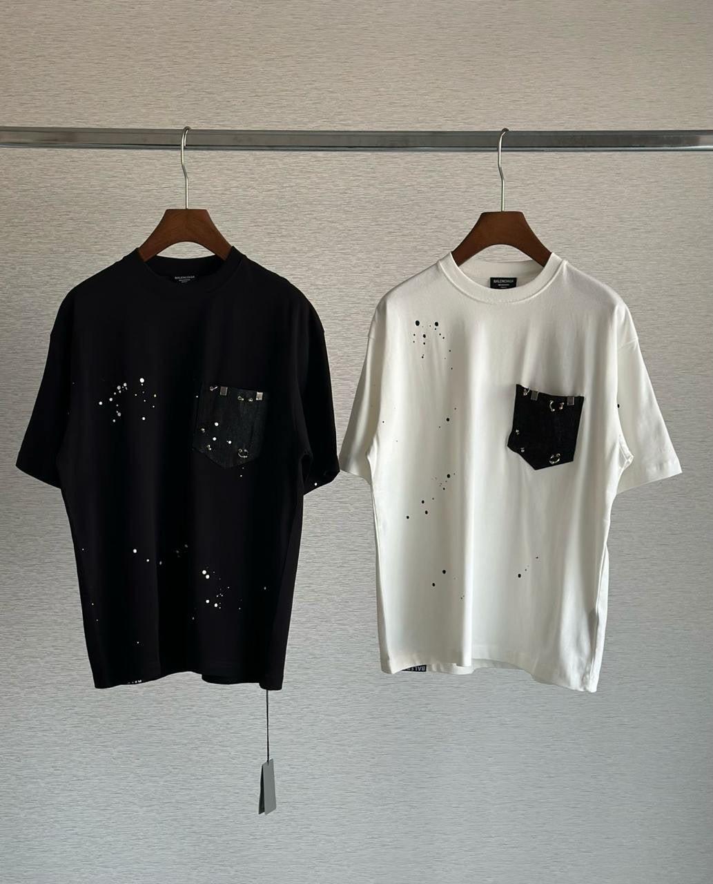 Balenciaga T-Shirt 2 colors
