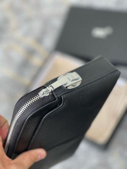 Mont Blanc Clutch