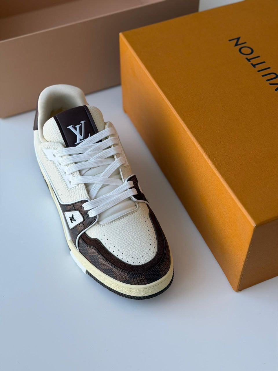 Louis Vuitton Sneakers
