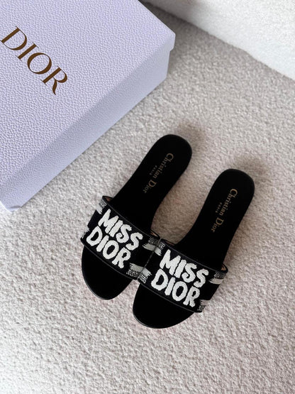 Dior Slippers 4 colors