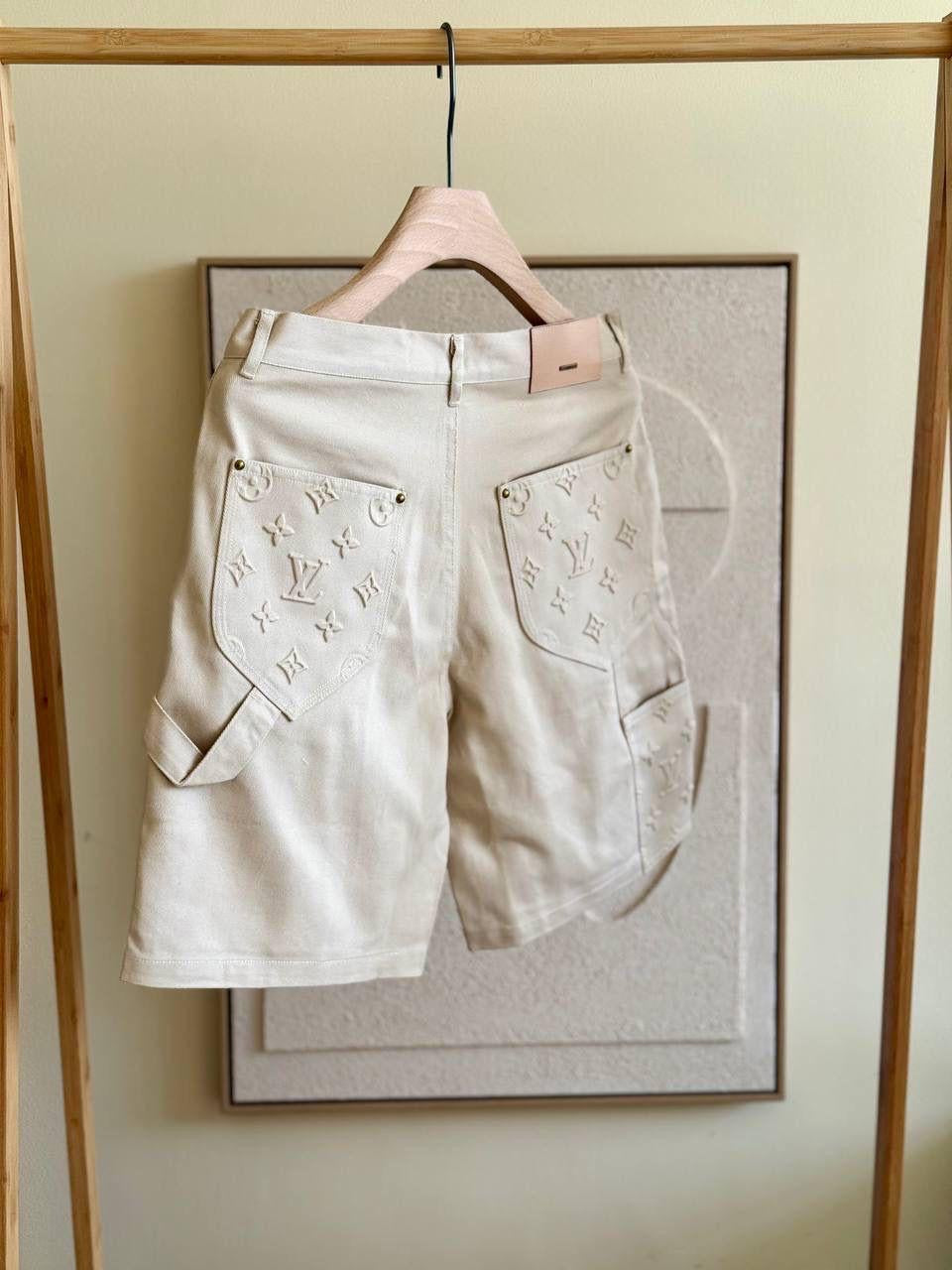 Louis Vuitton Short 2 colors