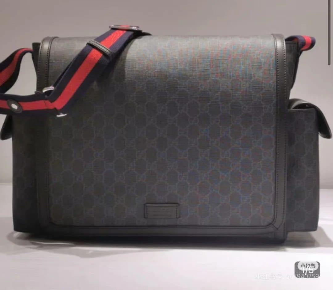 Gucci Sling Bag 2 colors