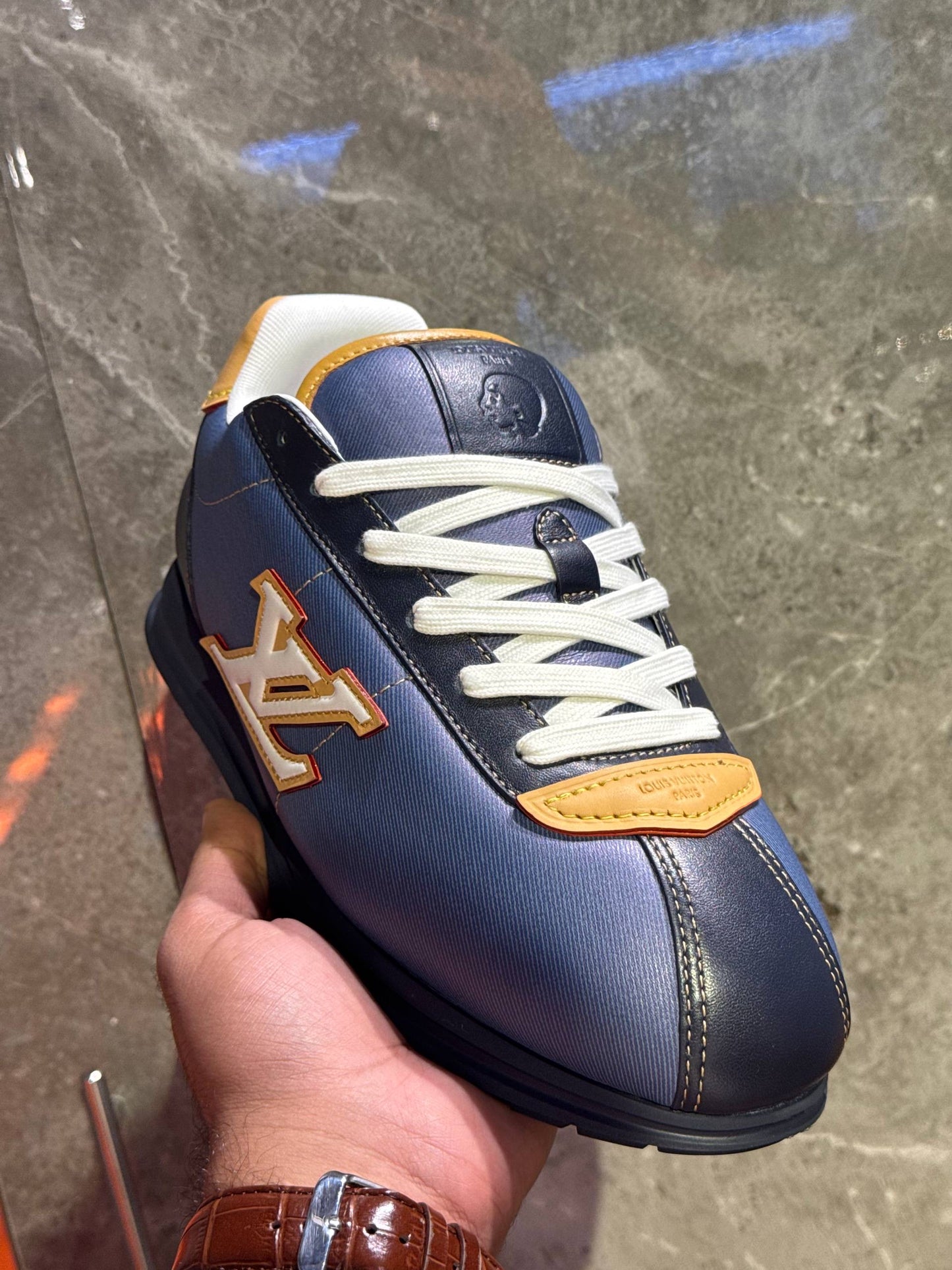 Louis Vuitton Sneakers