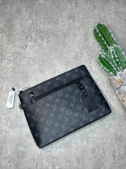 Louis Vuitton Clutch (VIP Quality) 3 colors