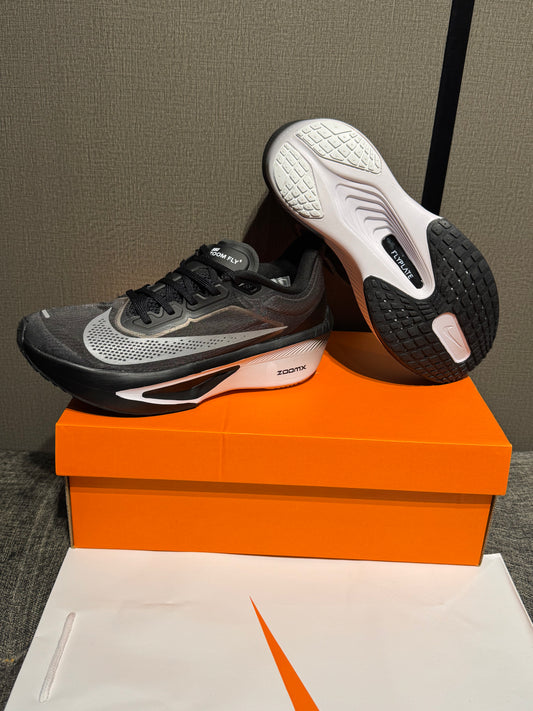 Nike Fly 6 Black
