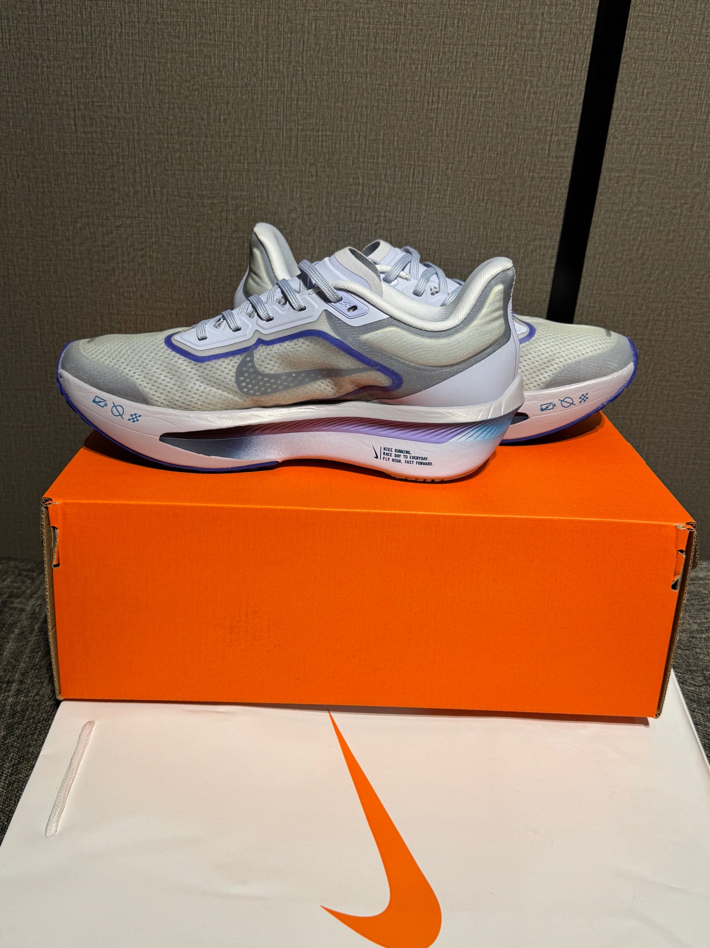 Nike Fly 6 Purple