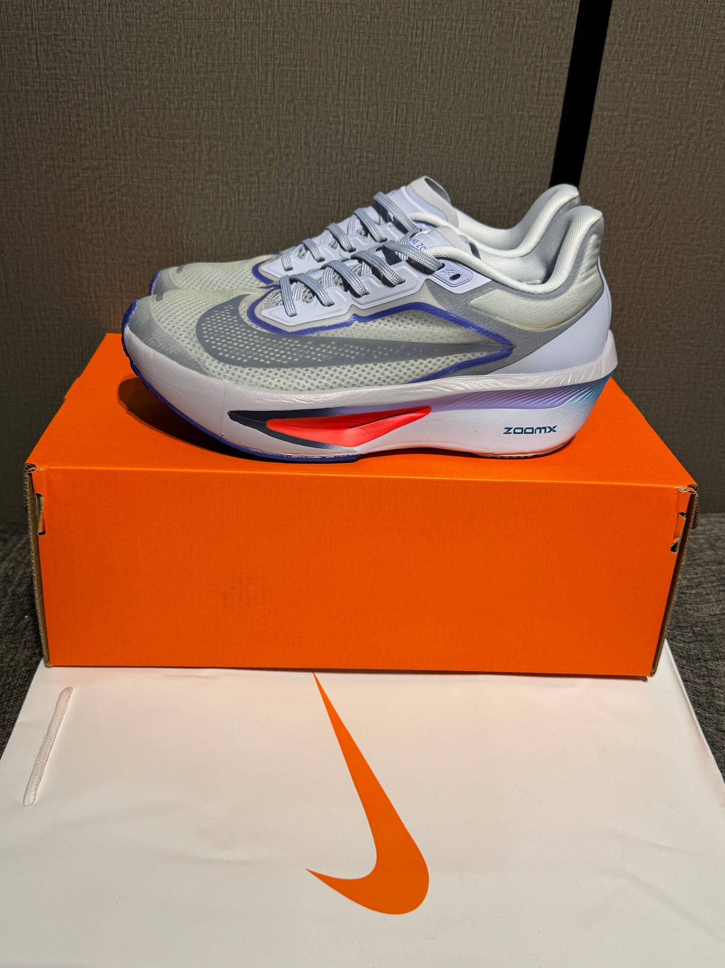 Nike Fly 6 Purple