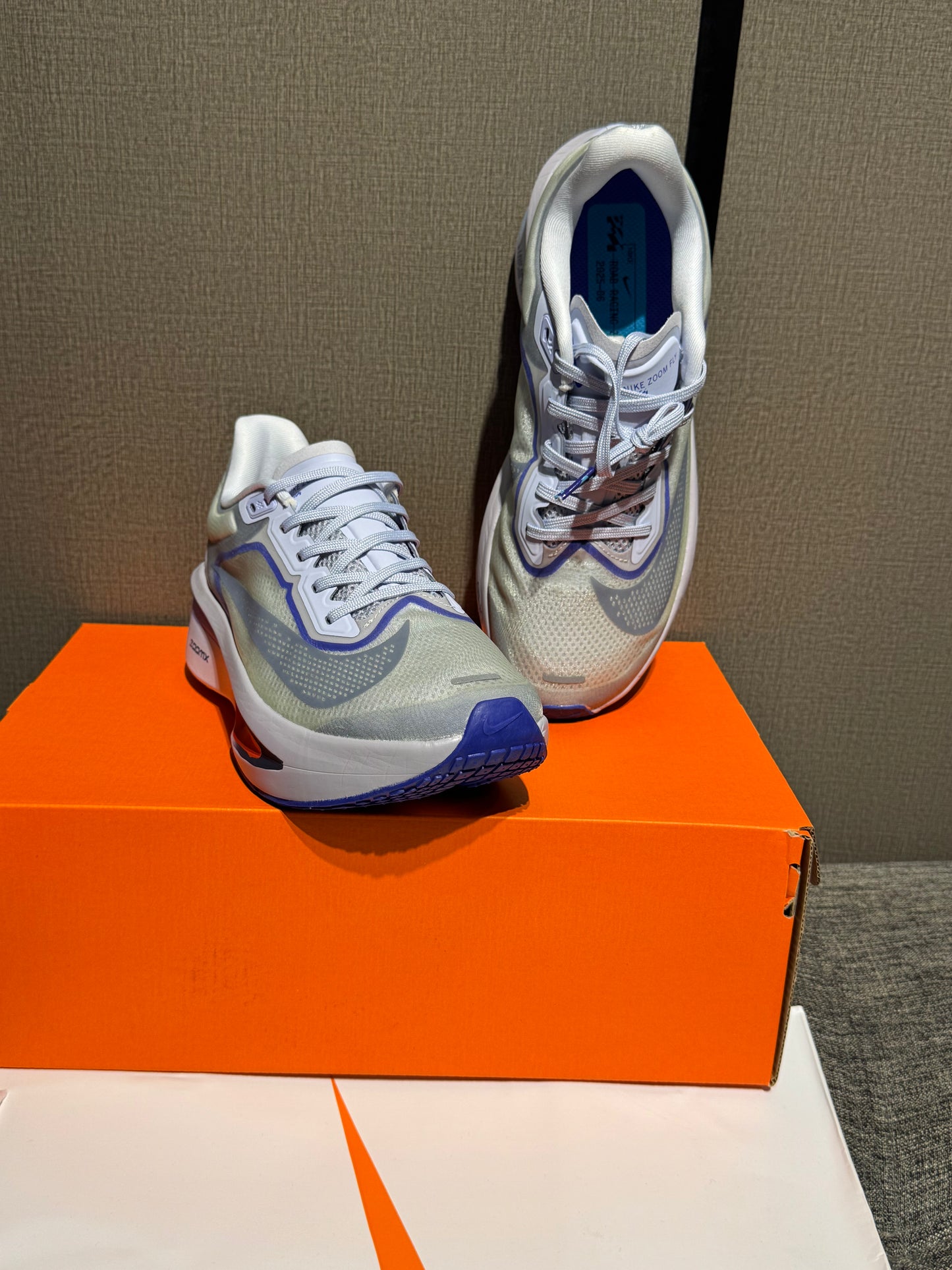 Nike Fly 6 Purple