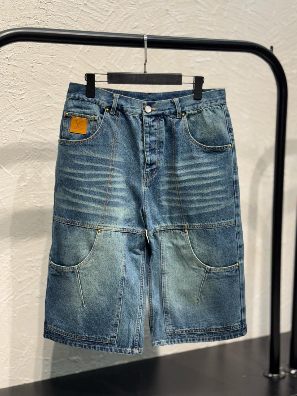 Louis Vuitton Short
