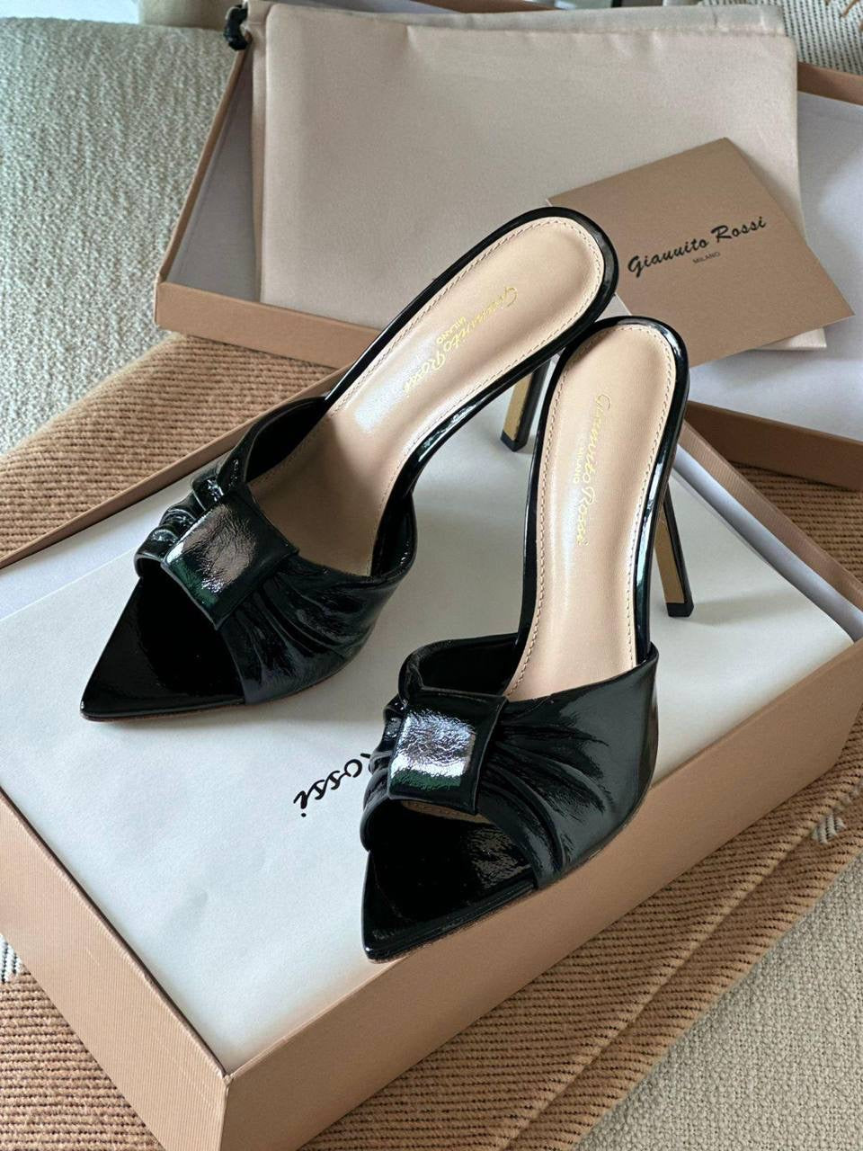 Rossi Heels