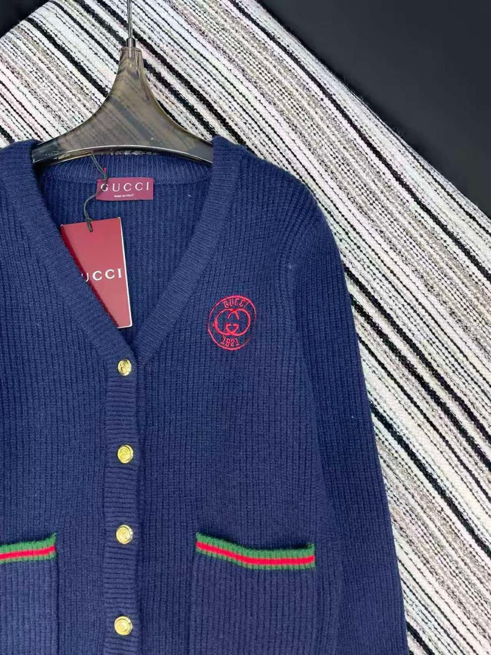 Gucc Sweater