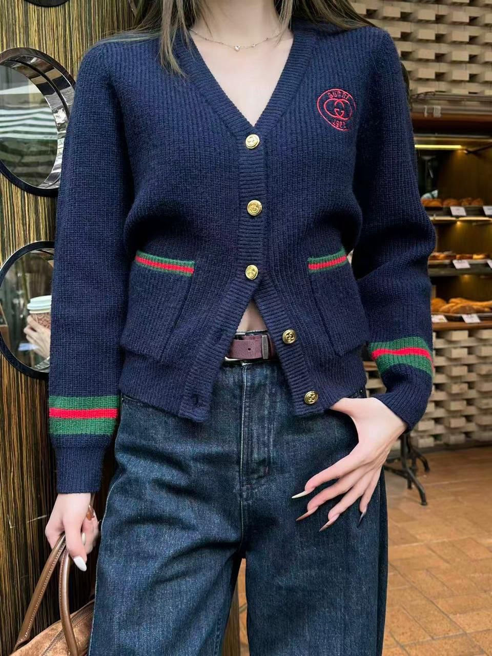Gucc Sweater