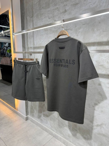 Essentials Set