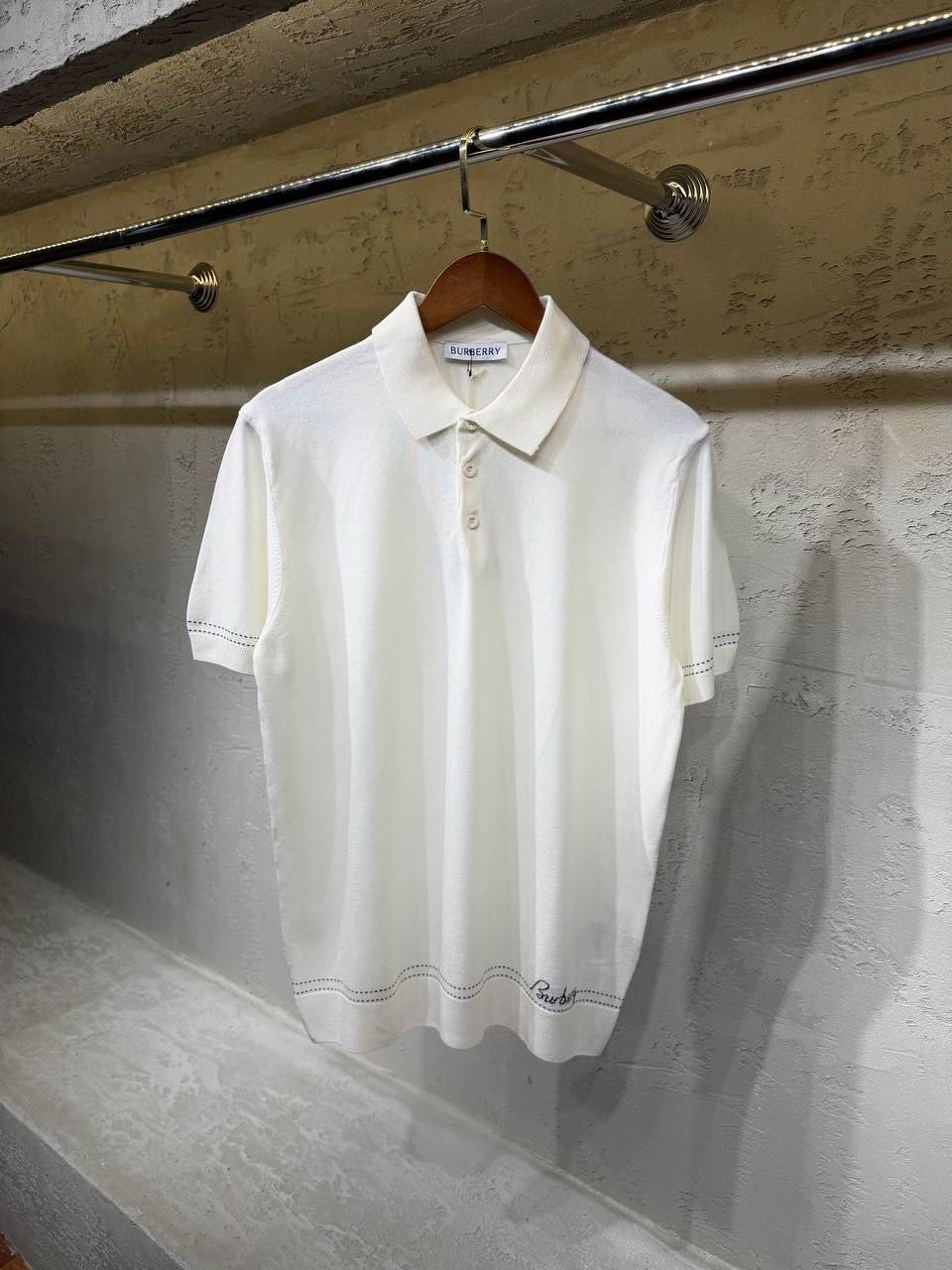 Burberry T-shirt