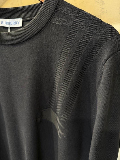 Burberry T-shirt