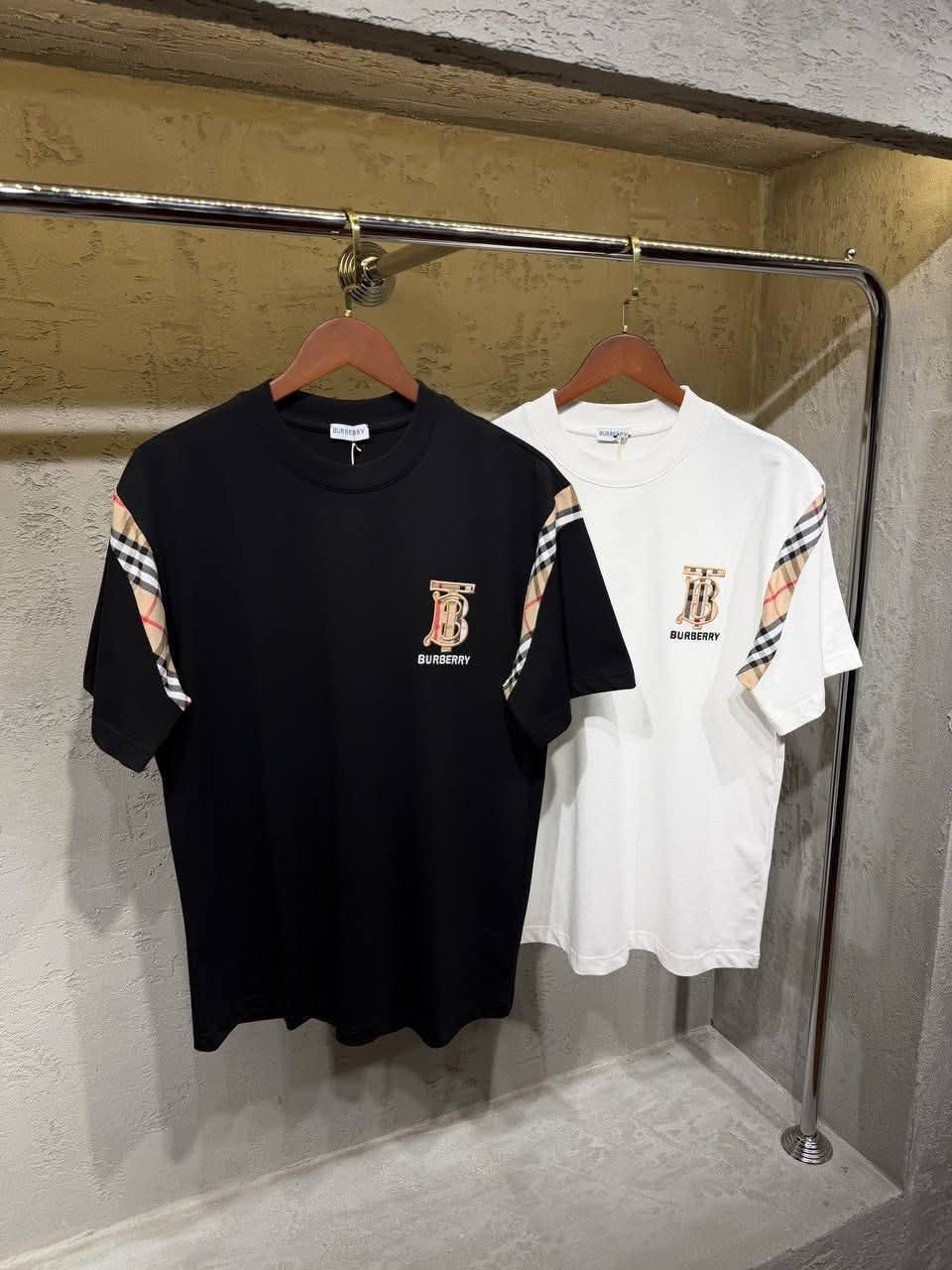 Burberry T-shirt