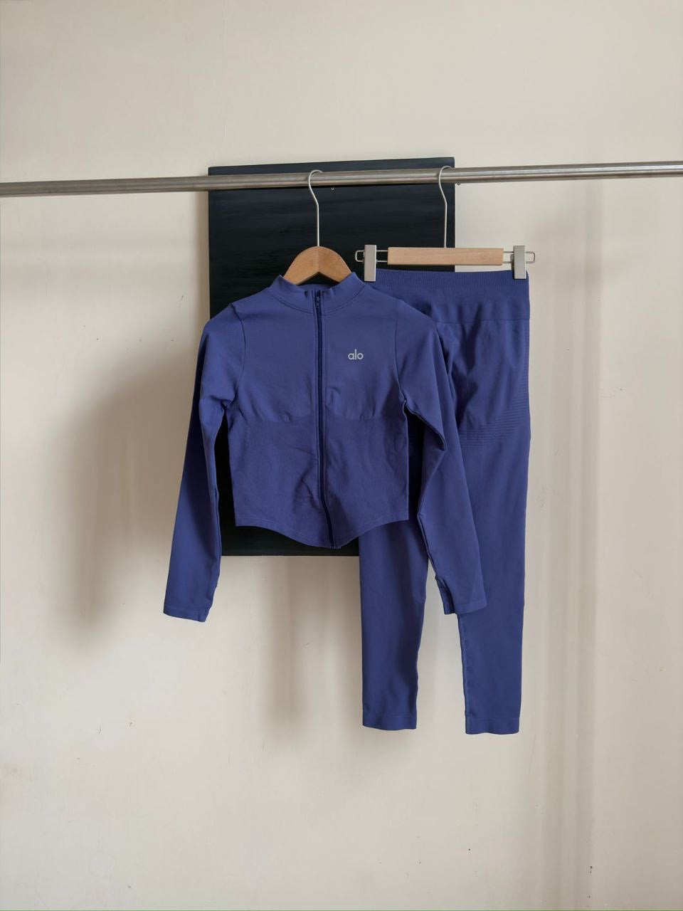 Alo Set