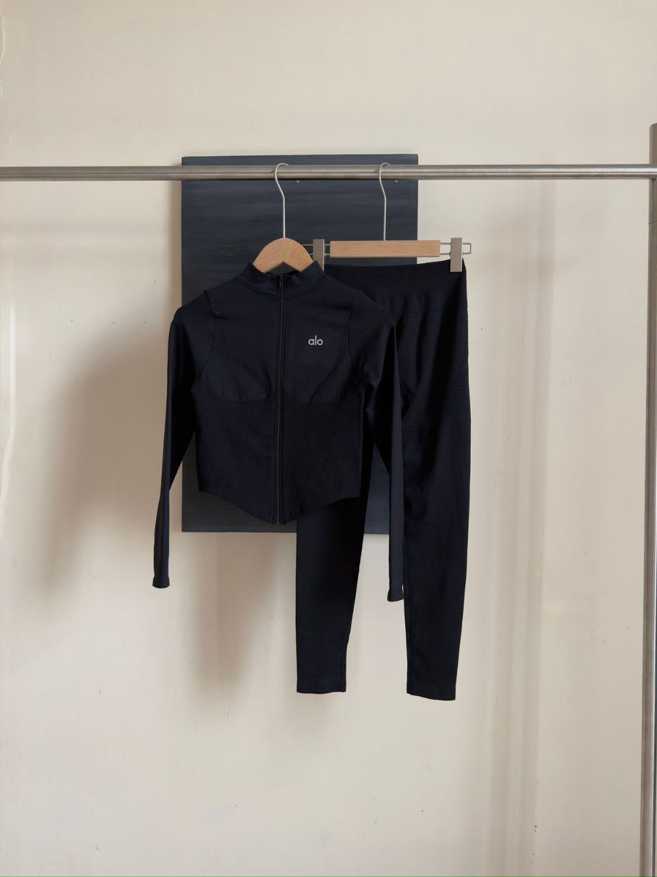 Alo Set