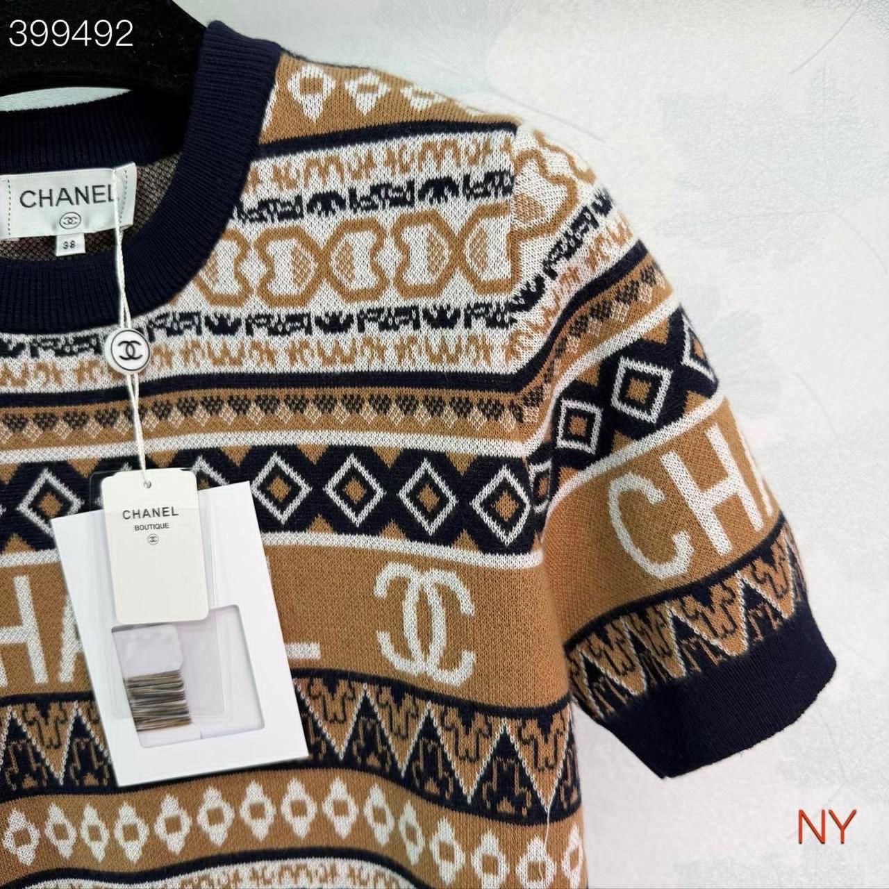 Chanel T-shirt