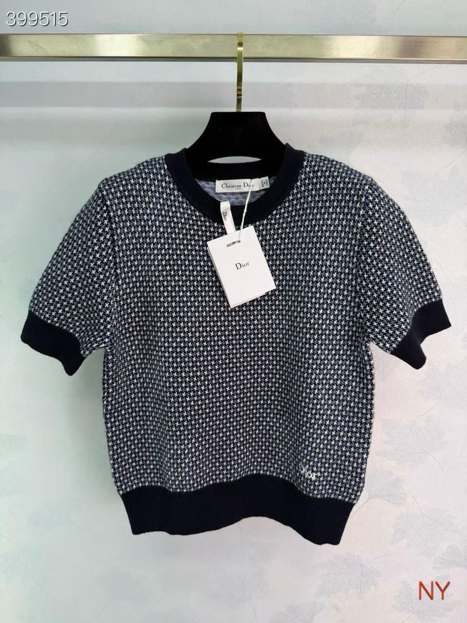 Dior T-shirt