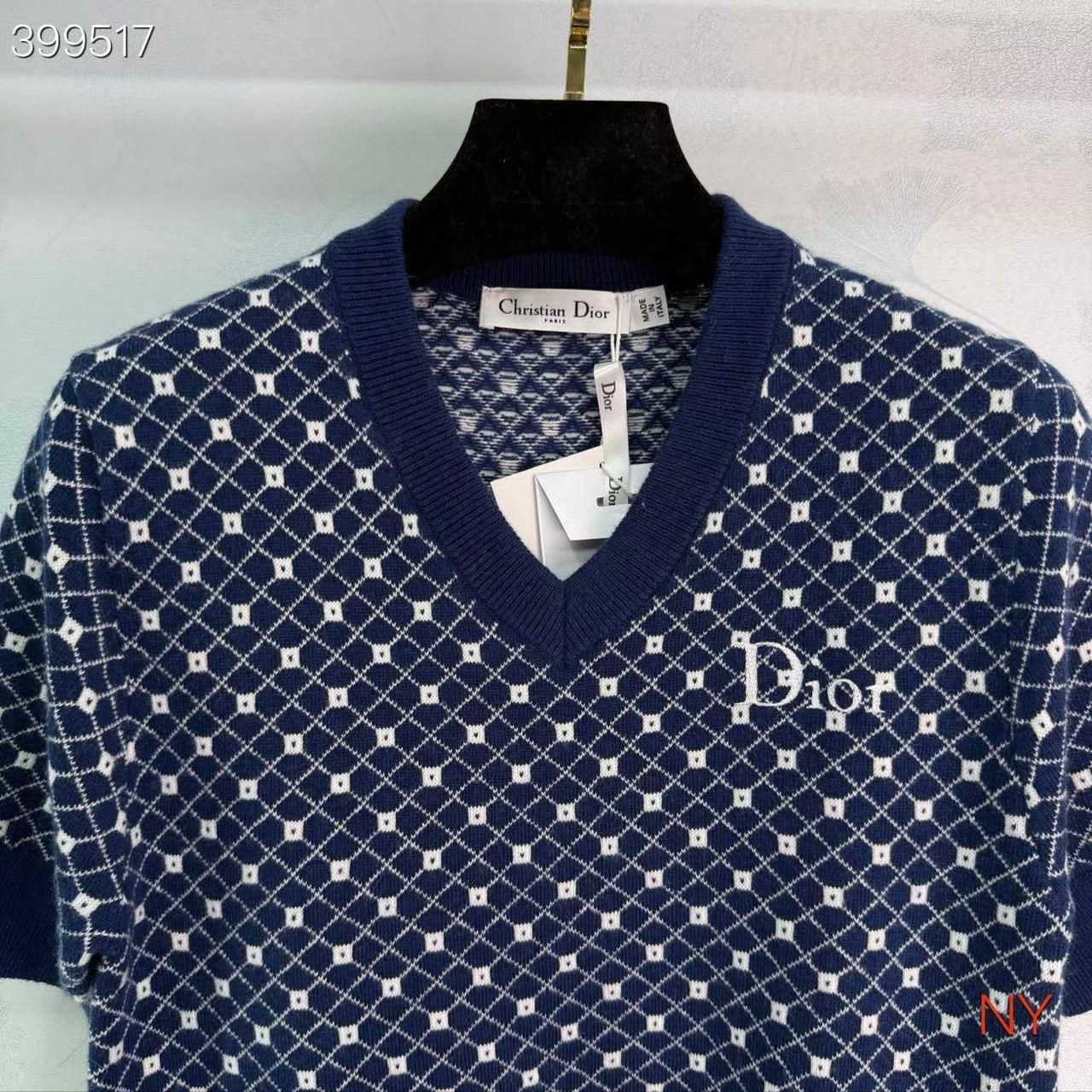 Dior T-shirt