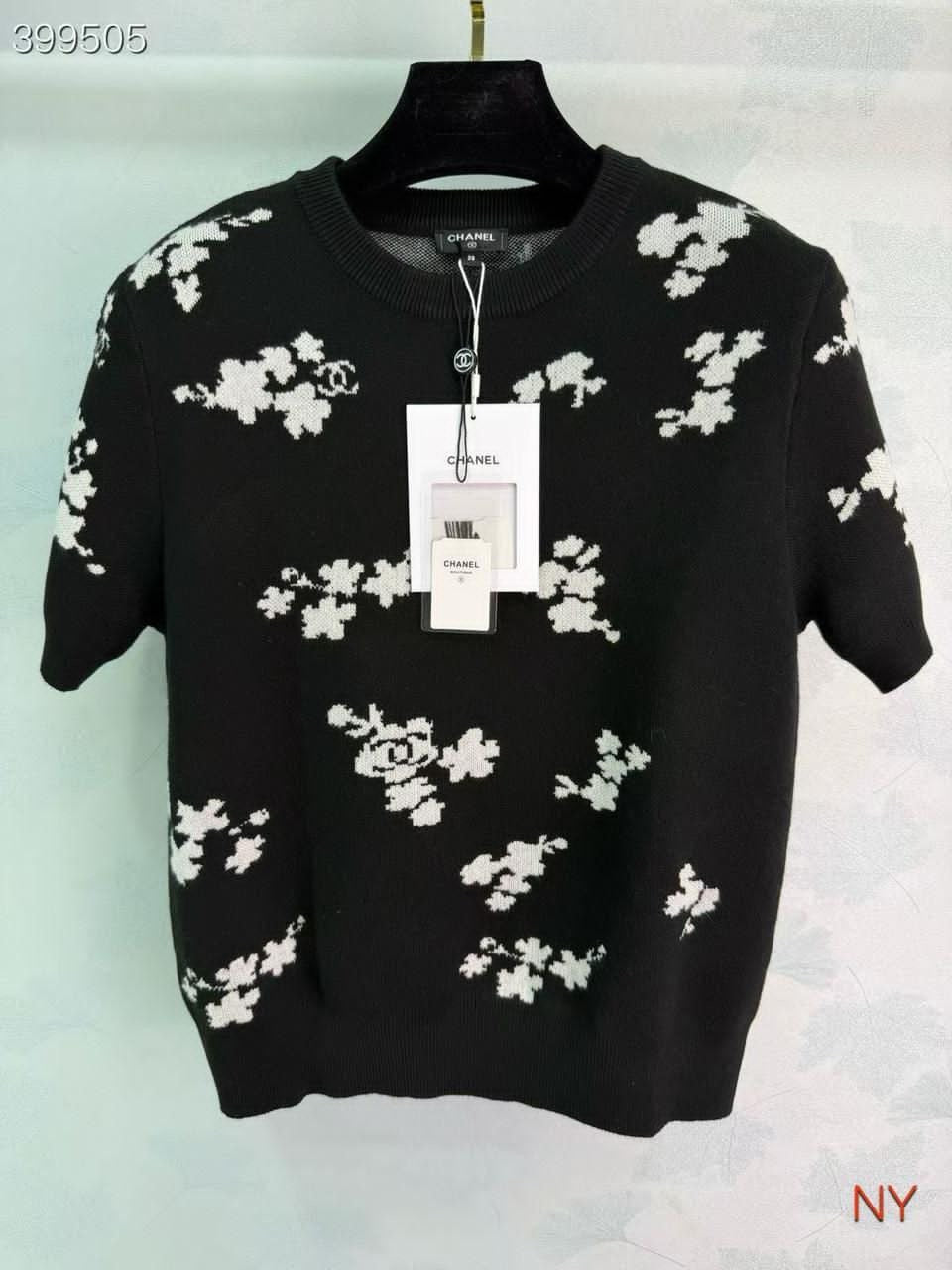 Chanel T-shirt