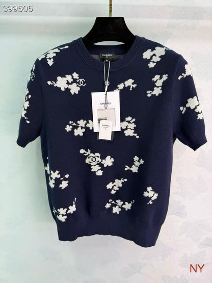Chanel T-shirt