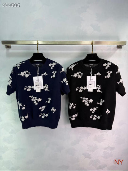 Chanel T-shirt