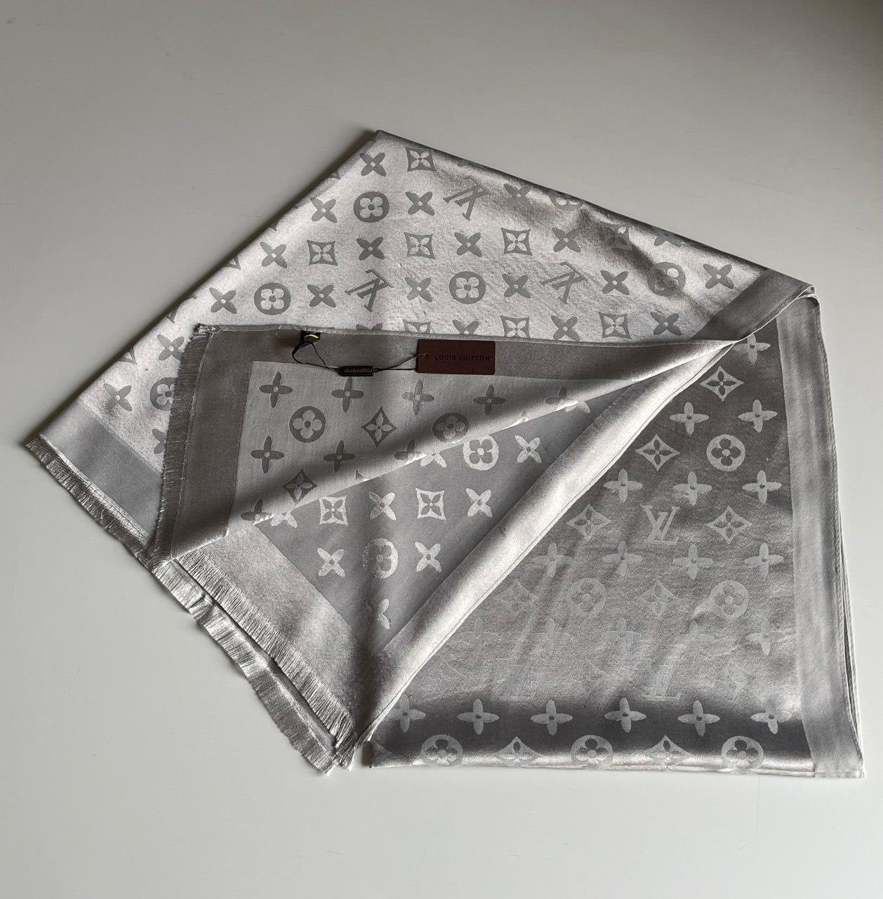 Louis Vuitton scarf