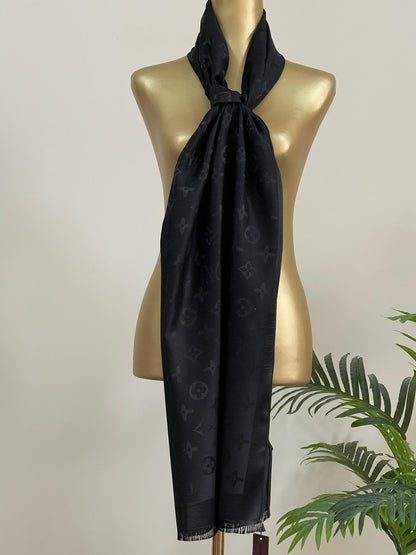 Louis Vuitton scarf