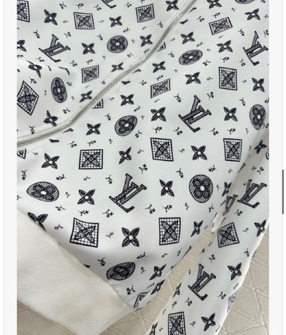Louis Vuitton Sweatshirt