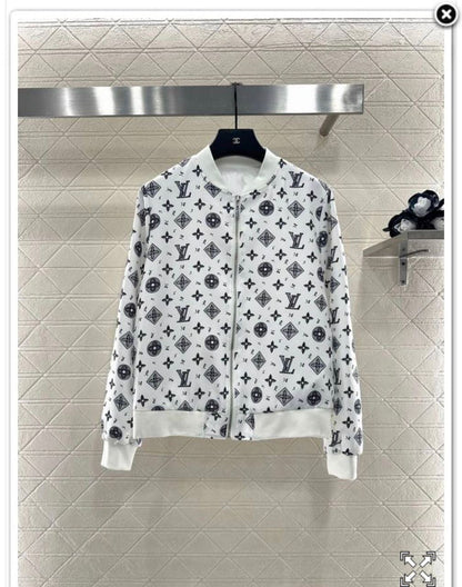 Louis Vuitton Sweatshirt