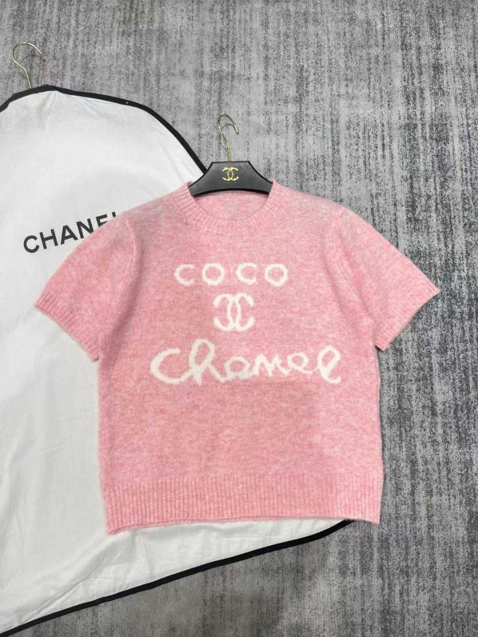 Chanel T-shirt