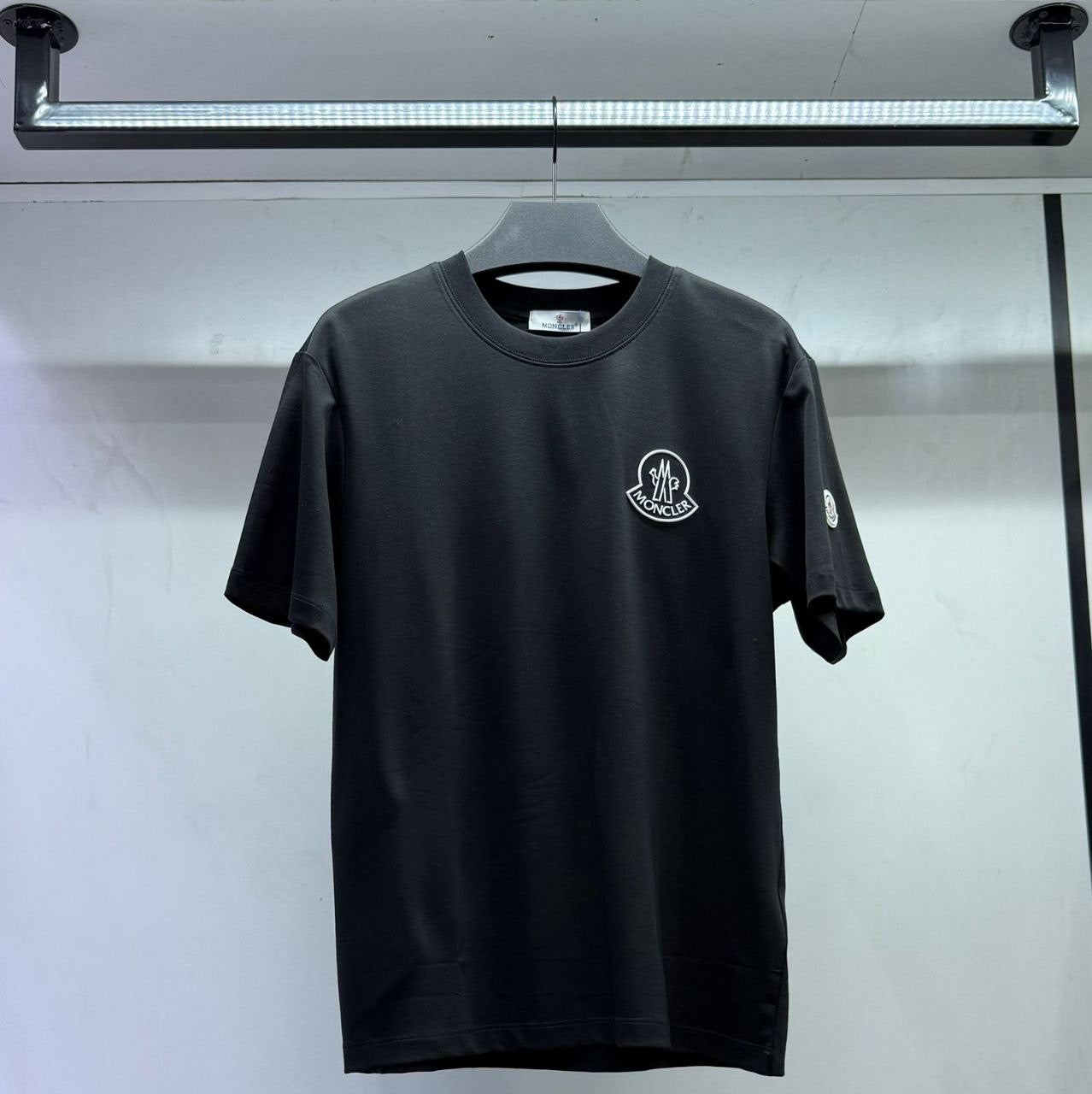 Moncler T-shirt
