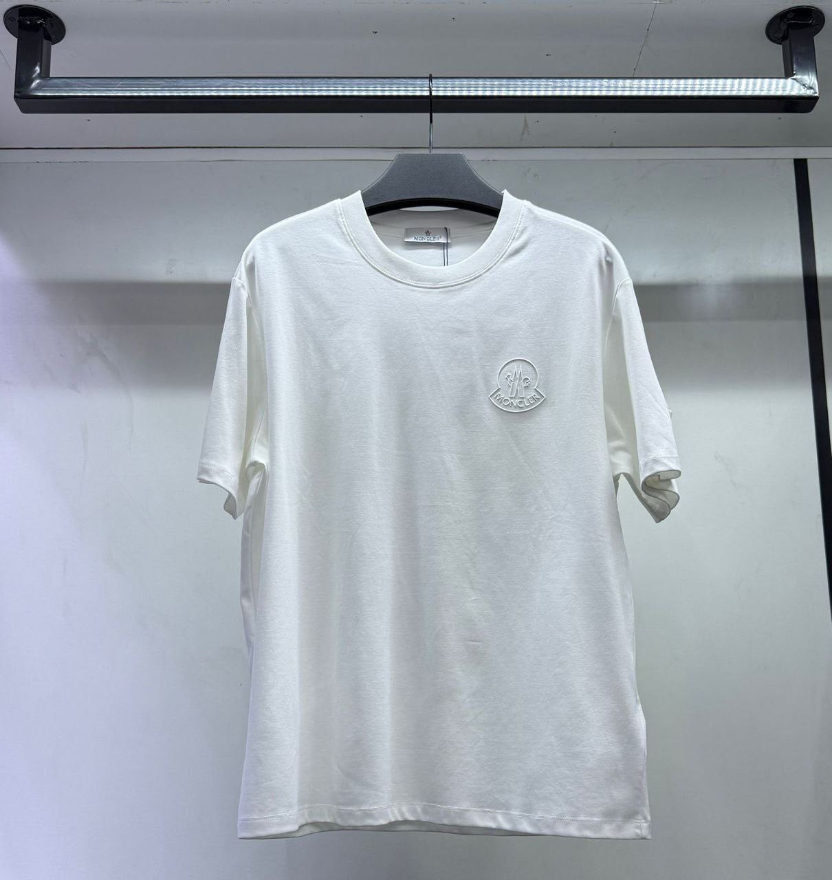 Moncler T-shirt